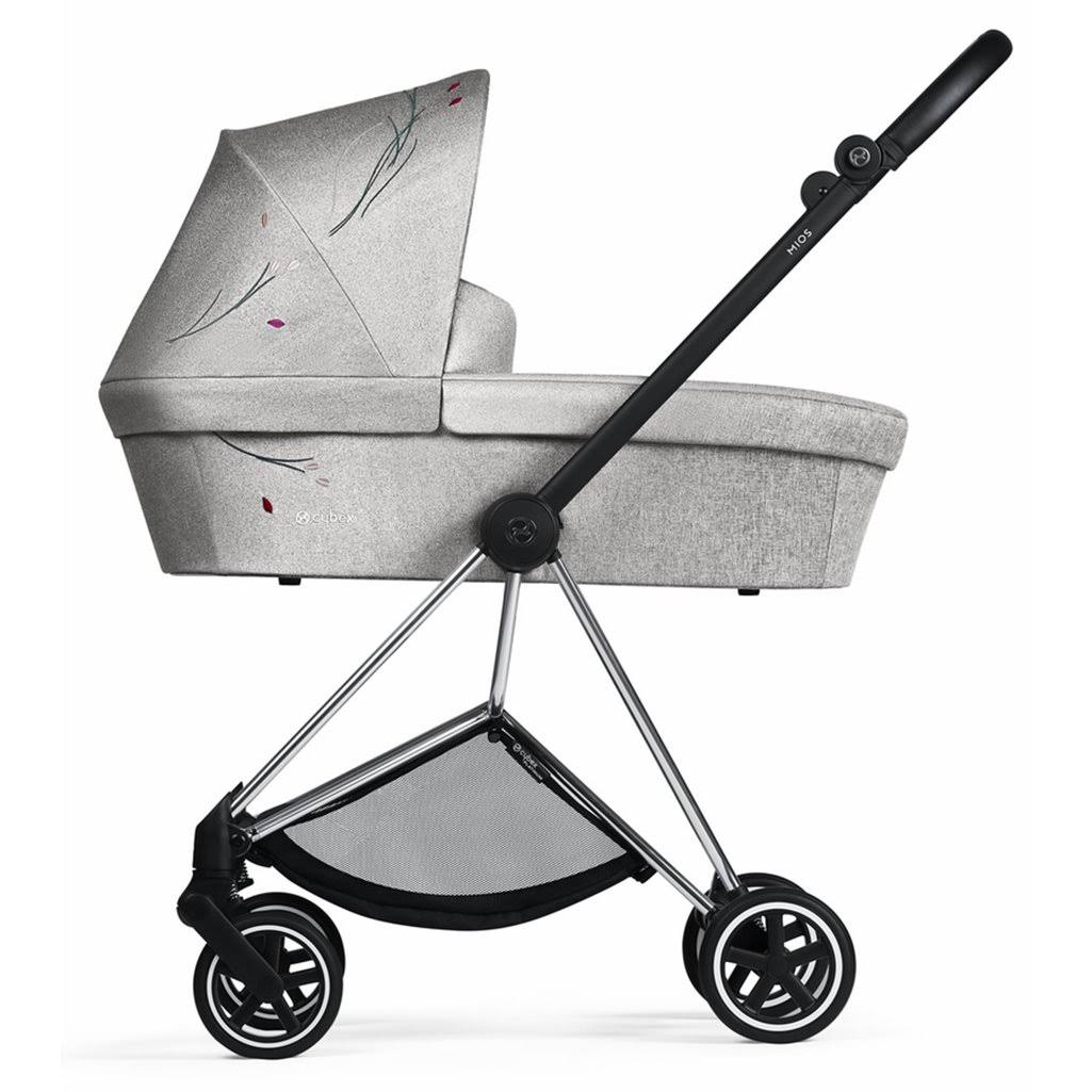 Mid Grey Carry Cot T1972