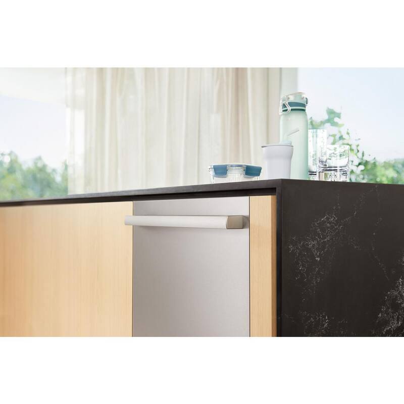 Stainless Steel Tall Tub Dishwasher 46 dBA Q767