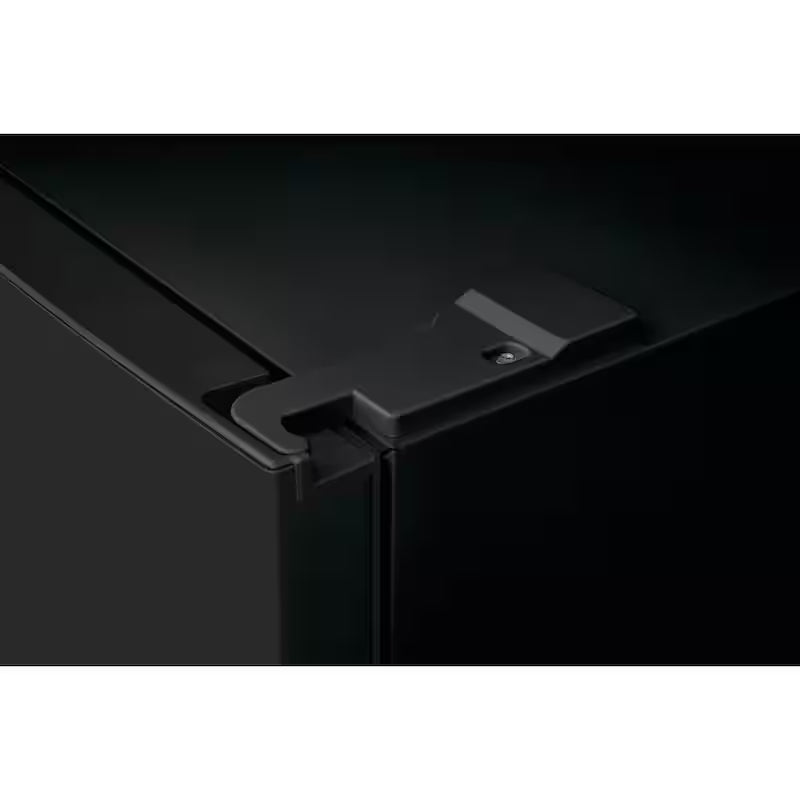 Black Top Freezer Refrigerator Z50120