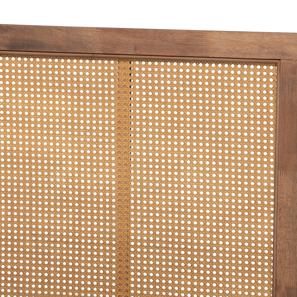 King Synthetic Rattan Canopy Bed G1397