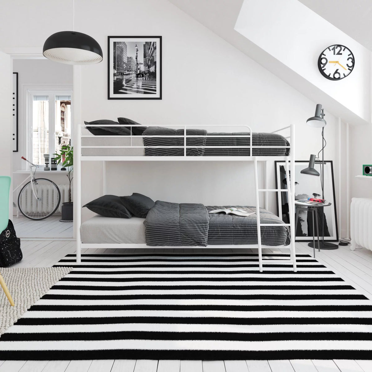 Black Twin-over-Twin Bunk Bed X92962