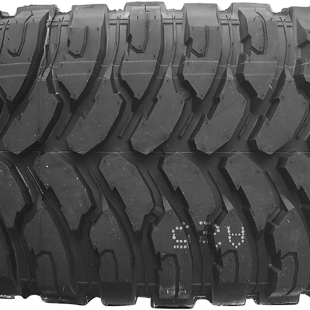 Mud Terrain Light Truck Tire N819