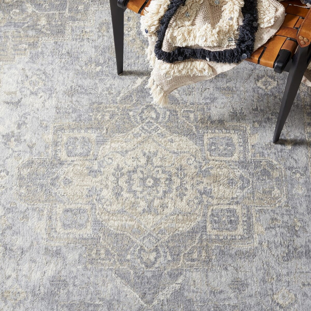 Grey Beige Traditional Area Rug 6' x 9' L10448